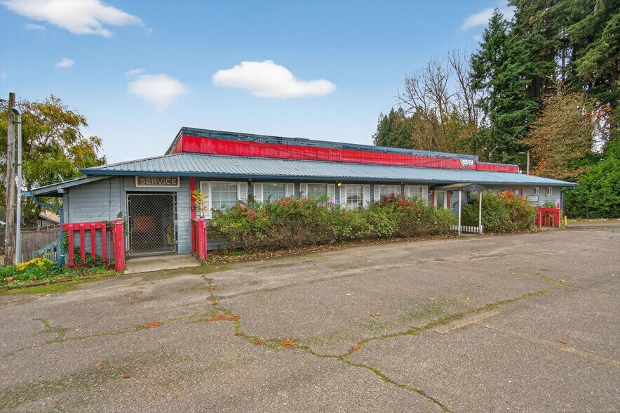 50316 Columbia River Hwy, Scappoose, OR à vendre - Photo de l’immeuble – Image 2 sur 61