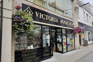 Plus de détails pour 6 Bridge St, Haverfordwest - Local commercial à vendre