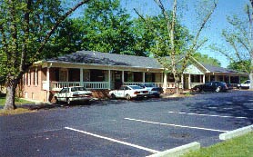 570 N Jeff Davis Dr, Fayetteville, GA à louer - Photo de l’immeuble – Image 2 sur 5