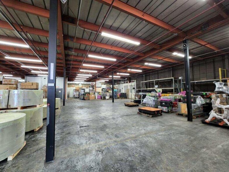 1071 Springfield Rd, Union Township, NJ à louer - Photo de l’immeuble – Image 3 sur 7