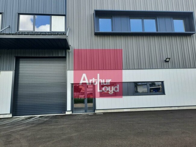 Plus de détails pour Industriel/Logistique à louer