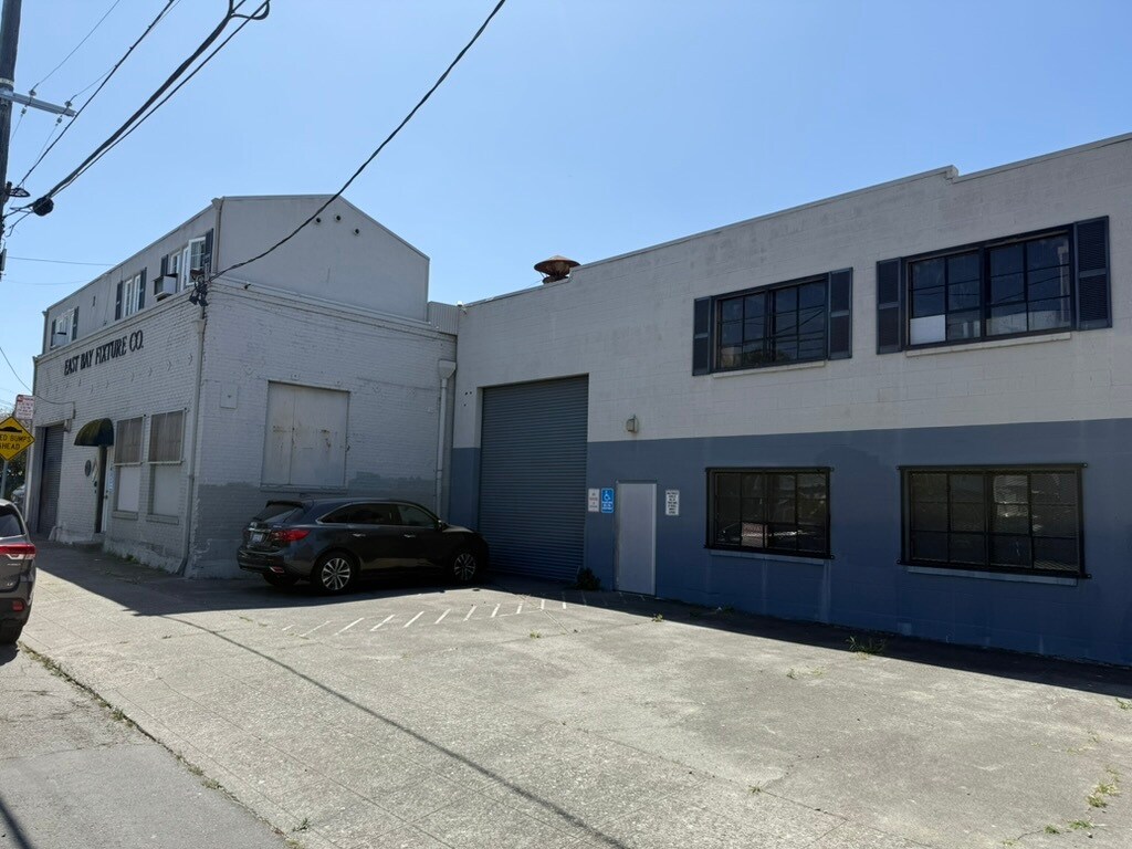 941 Aileen St, Oakland, CA à vendre Photo principale– Image 1 sur 7