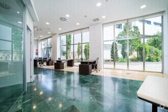 Bureau dans Pozuelo de Alarcón, Madrid à louer Photo intérieure– Image 2 sur 28