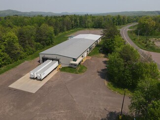 Plus de détails pour 1760 Liberty St, Ironwood, MI - Industriel/Logistique à vendre
