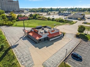 3241 Horizon Dr, Springfield, IL à vendre Photo de l’immeuble– Image 2 sur 6