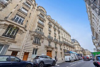 Plus de détails pour 6 Rue De Madrid, Paris - Bureau à louer