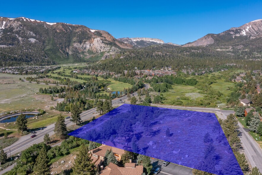 2 Meadow Ln, Mammoth Lakes, CA à vendre - Aérien – Image 2 sur 25