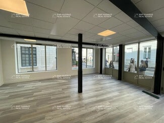 Plus de détails pour Local commercial à louer