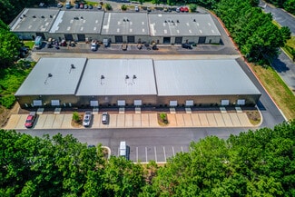 Plus de détails pour 5915 Steeplechase Blvd, Cumming, GA - Local d'activités à louer