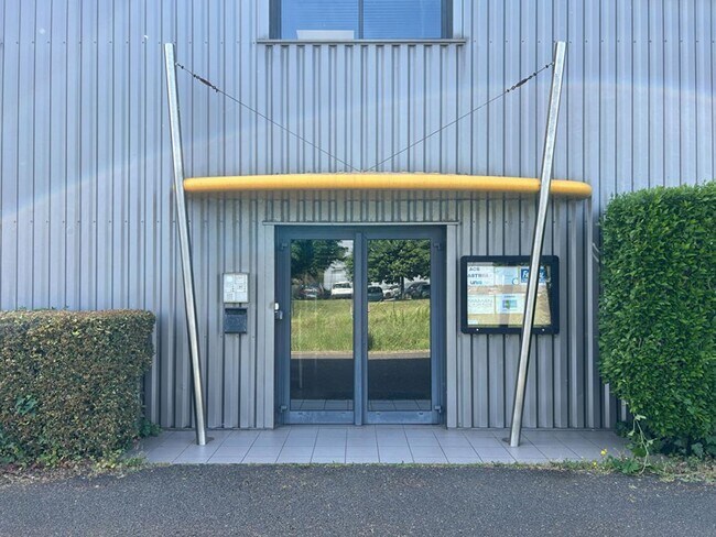 Plus de détails pour Bureau à louer