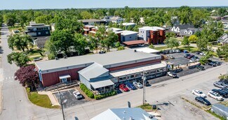 Plus de détails pour 406 SE 5th St, Bentonville, AR - Bureau à vendre