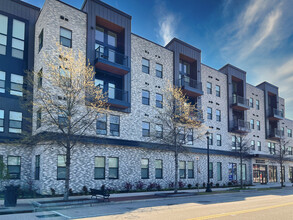 2700-2812 Jefferson Ave, Newport News, VA à louer Photo de l’immeuble– Image 2 sur 7