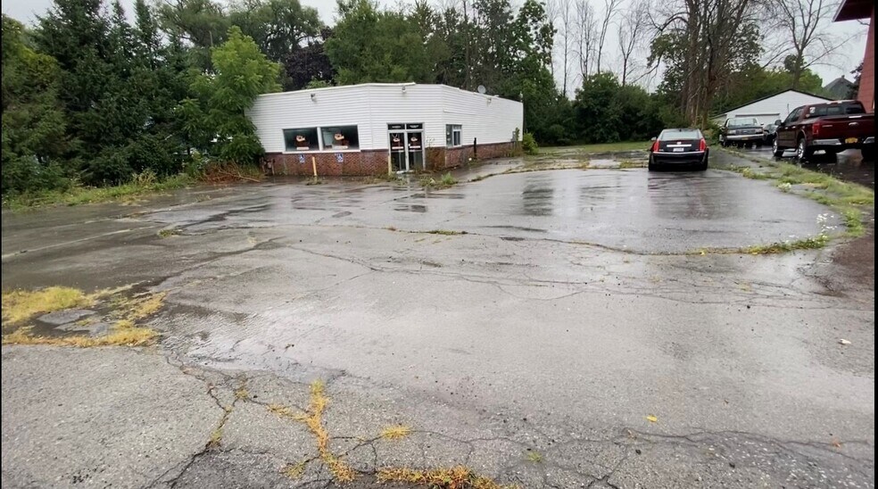 1723 Quaker Rd, Barker, NY à vendre - Photo de l’immeuble – Image 2 sur 7