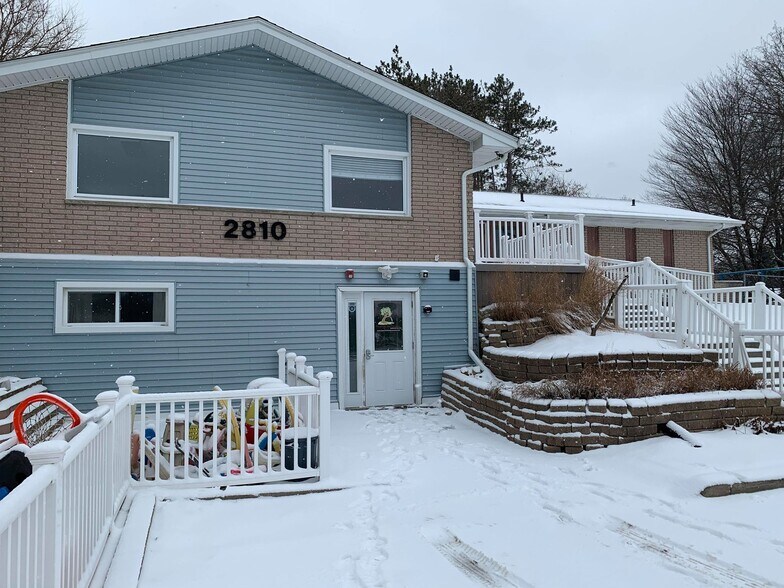 2810 S Lapeer Rd, Lake Orion, MI à louer - Photo de l’immeuble – Image 3 sur 3