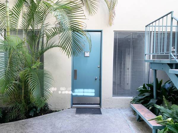 12444 Ventura Blvd, Studio City, CA à louer - Photo de l’immeuble – Image 2 sur 27