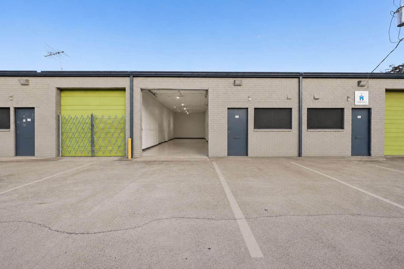 14518 Hempstead Hwy, Houston, TX à louer Photo de l’immeuble– Image 1 sur 8