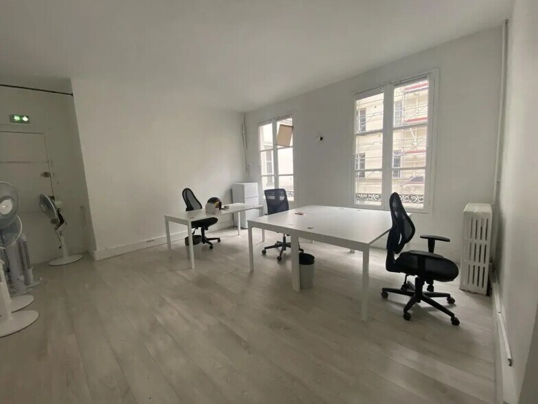 Bureau dans Paris à louer - Photo de l’immeuble – Image 3 sur 9