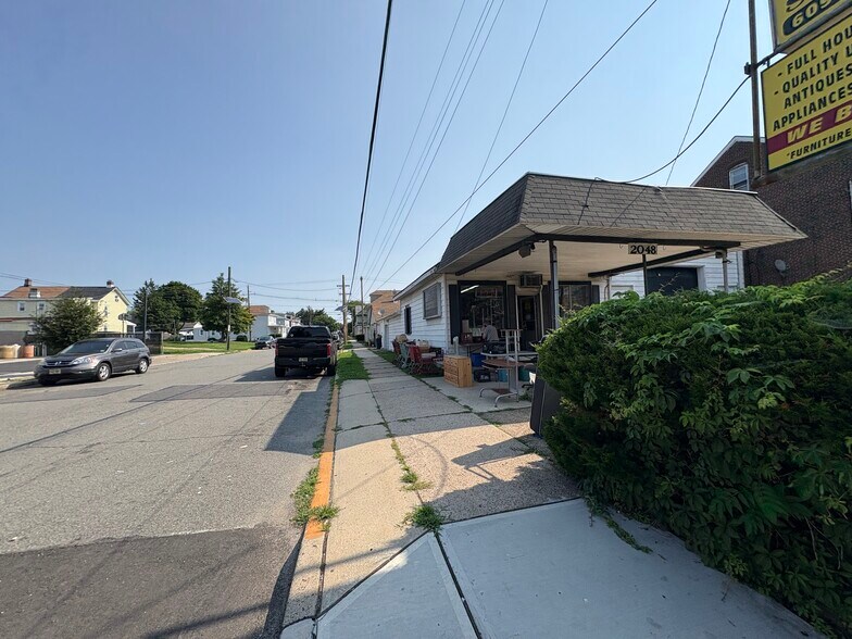 2048 S Broad St, Hamilton, NJ à vendre - Photo de l’immeuble – Image 2 sur 24