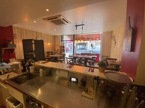 Avenue De La Résistance, Le Raincy à louer Photo intérieure– Image 2 sur 6