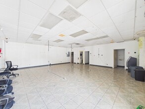 2543-2567 Gessner Dr, Houston, TX à louer Photo intérieure– Image 1 sur 11