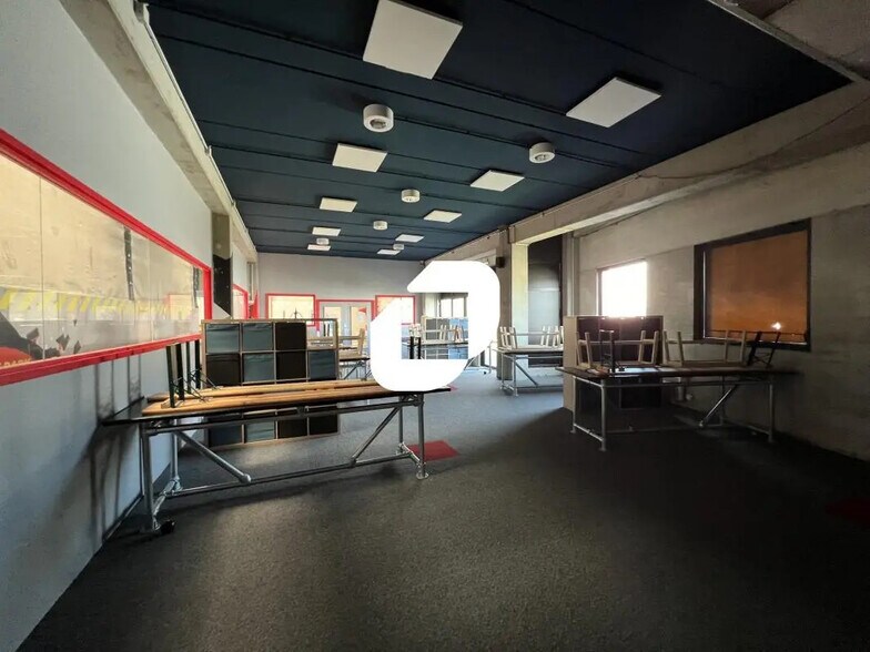 Bureau dans Hallennes-lez-Haubourdin à louer - Photo de l’immeuble – Image 2 sur 9