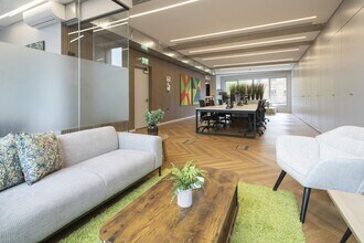 131-132 Shoreditch High St, Londres à louer Photo intérieure– Image 2 sur 7