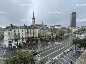 Nantes, LA - Vue aérienne  vue de carte