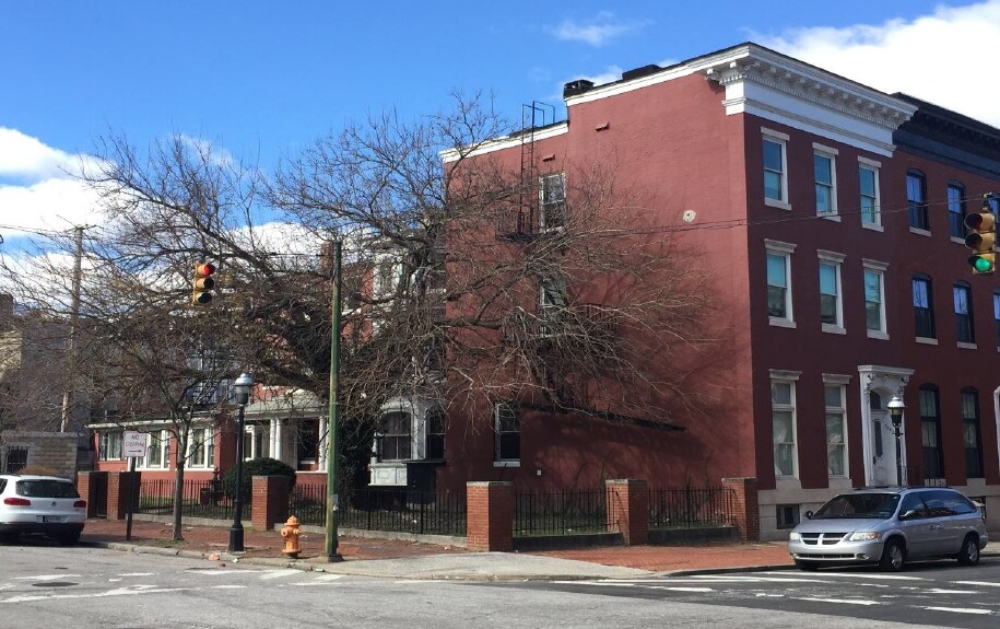 1400-1402 Madison Ave, Baltimore, MD à vendre - Photo de l’immeuble – Image 2 sur 3