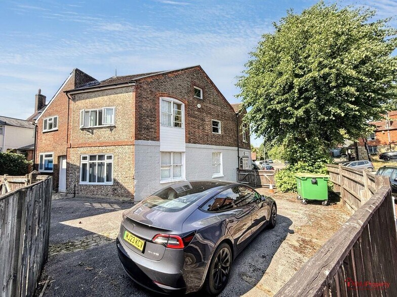 Lower Green Rd, Tunbridge Wells à vendre - Photo de l’immeuble – Image 3 sur 12