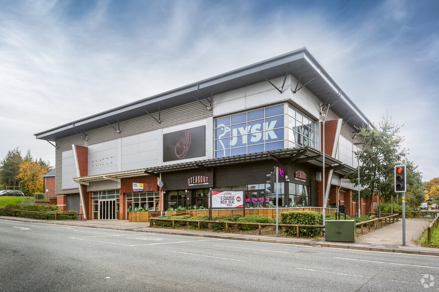 Blackburn Retail & Leisure Park, Blackburn à louer - Photo principale – Image 1 sur 3