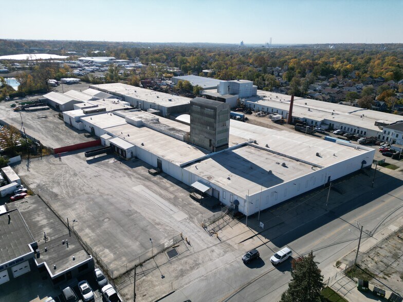 912 E Washington St, Joliet, IL à vendre - Photo de l’immeuble – Image 2 sur 4