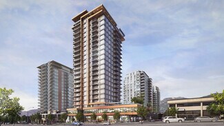 Plus de détails pour 128 15th St W, North Vancouver, BC - Logement à vendre