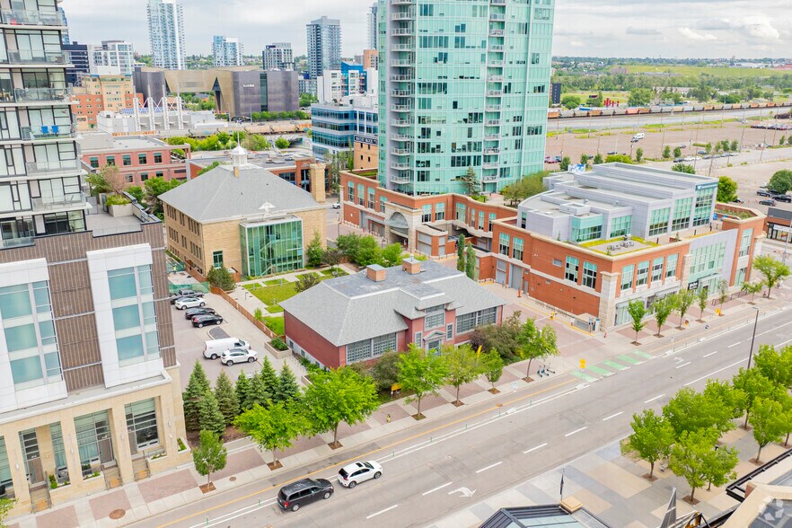 456 12th Ave SE, Calgary, AB à louer - Aérien – Image 3 sur 3