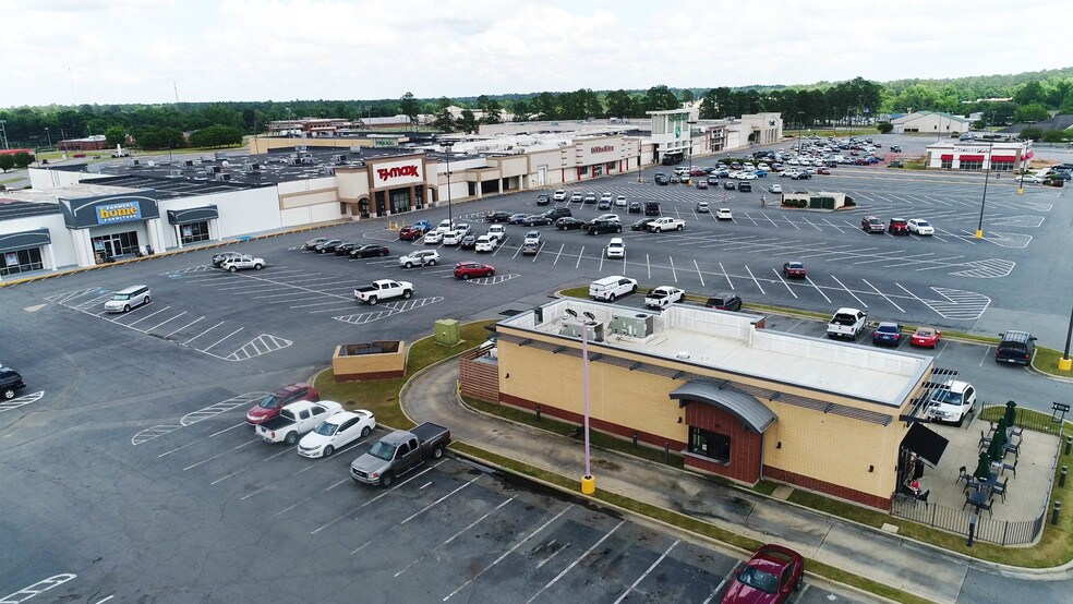 2005 Veterans Blvd, Dublin, GA à louer - Autre – Image 1 sur 6