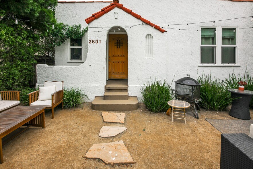 2601 28th St, Santa Monica, CA à vendre - Photo de l’immeuble – Image 3 sur 10