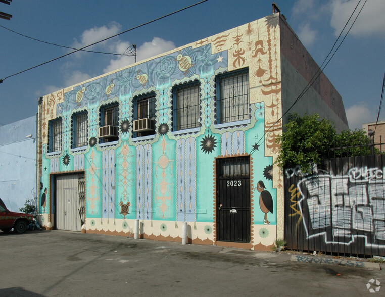 2023 Bay St, Los Angeles, CA à louer - Photo de l’immeuble – Image 3 sur 5