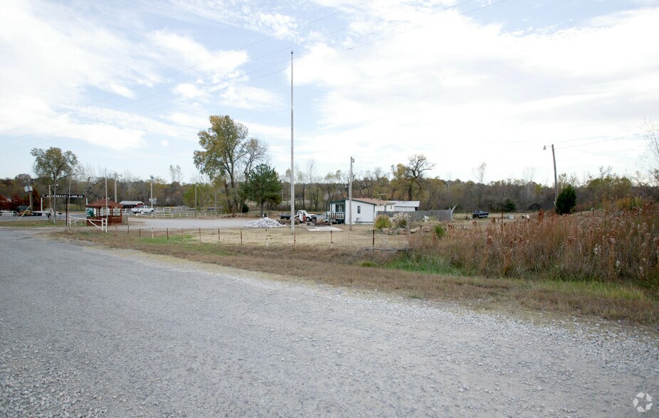 5221 S Anderson Rd, Oklahoma City, OK à vendre - Photo principale – Image 1 sur 3