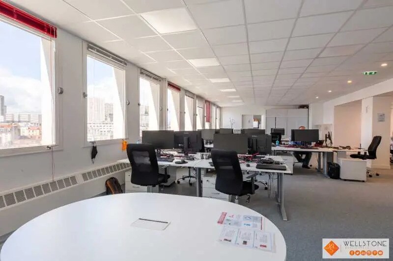 58 Rue Du Dessous Des Berges, Paris à louer - Photo de l’immeuble – Image 3 sur 16