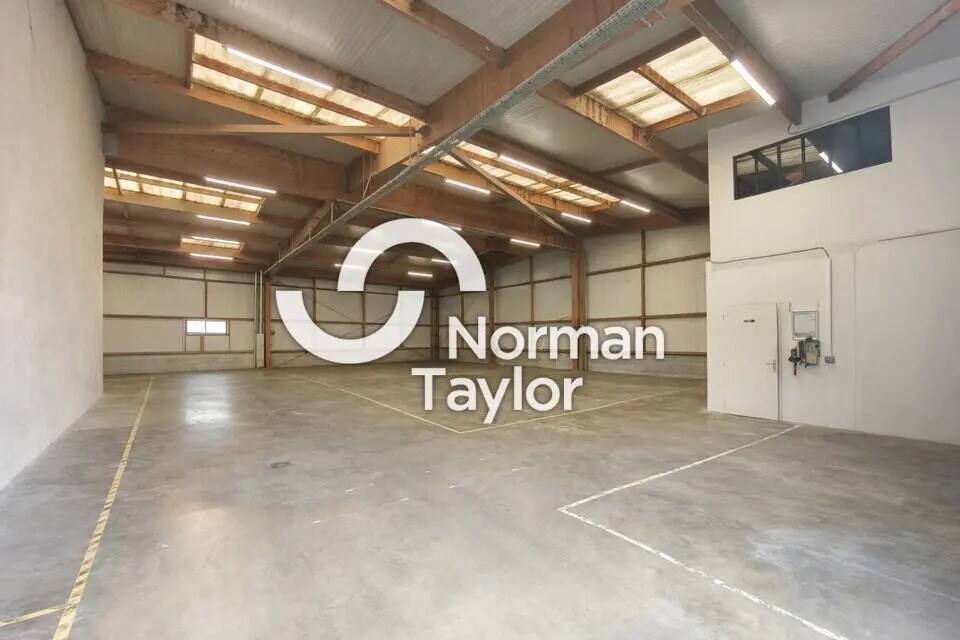 Local d’activités dans Bayonne à louer Photo intérieure– Image 1 sur 5