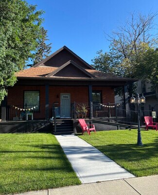 Plus de détails pour 1614 8th Ave NW, Calgary, AB - Bureau à vendre