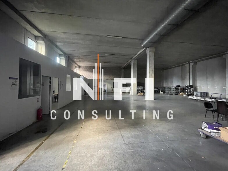 Local d’activités dans Mougins à louer - Photo intérieure – Image 3 sur 4