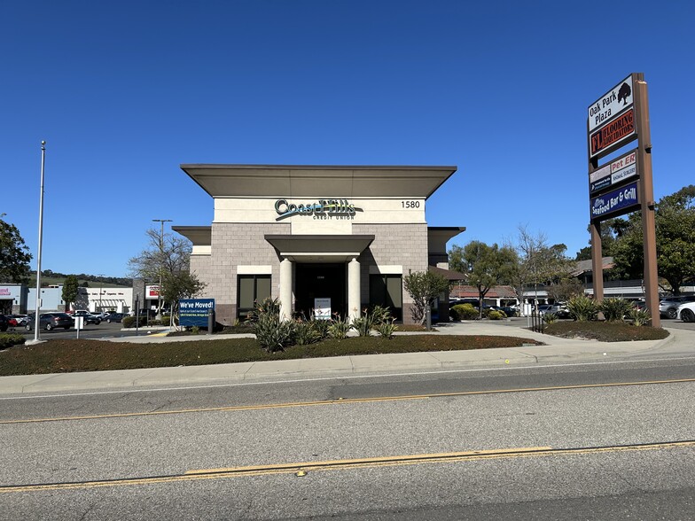 1580 W Branch St, Arroyo Grande, CA à louer - Photo de l’immeuble – Image 2 sur 11