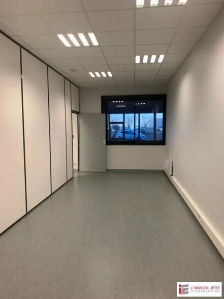 Bureau dans Lorient à louer - Photo de l’immeuble – Image 2 sur 5