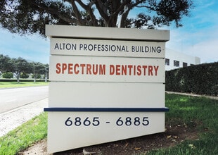 6865 Alton Pky, Irvine, CA à louer Photo de l’immeuble– Image 2 sur 3