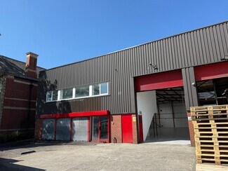 Plus de détails pour Millshaw Park Way, Leeds - Industriel/Logistique à louer