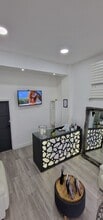 9 Chigwell Rd, Londres à louer Photo intérieure– Image 1 sur 3