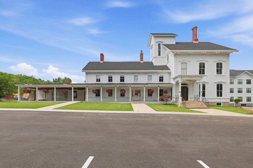368 Underhill Ave, Yorktown Heights, NY à louer - Photo de l’immeuble – Image 2 sur 31