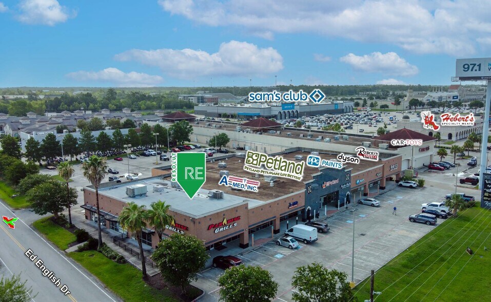 19053 Interstate 45 N, Shenandoah, TX à louer - Aérien – Image 2 sur 6