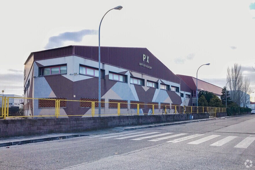 Industriel/Logistique dans Griñón, Madrid à louer - Photo de l’immeuble – Image 2 sur 2