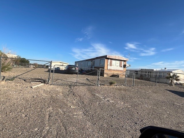 8335 S Nevada Highway 373, Amargosa Valley, NV à vendre - Photo de l’immeuble – Image 2 sur 5